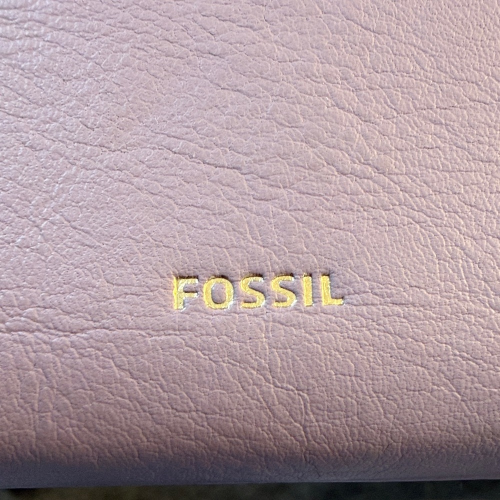 Fossil Lavender Women's Wallet - Picture 6 of 11